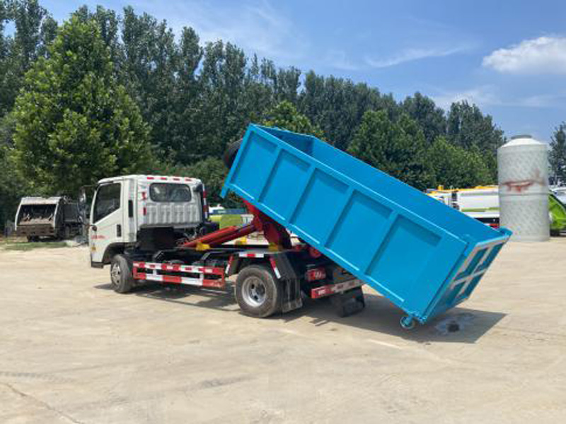 福田帝宏牌YTH5042ZXX6BJ型车厢可卸式垃圾车