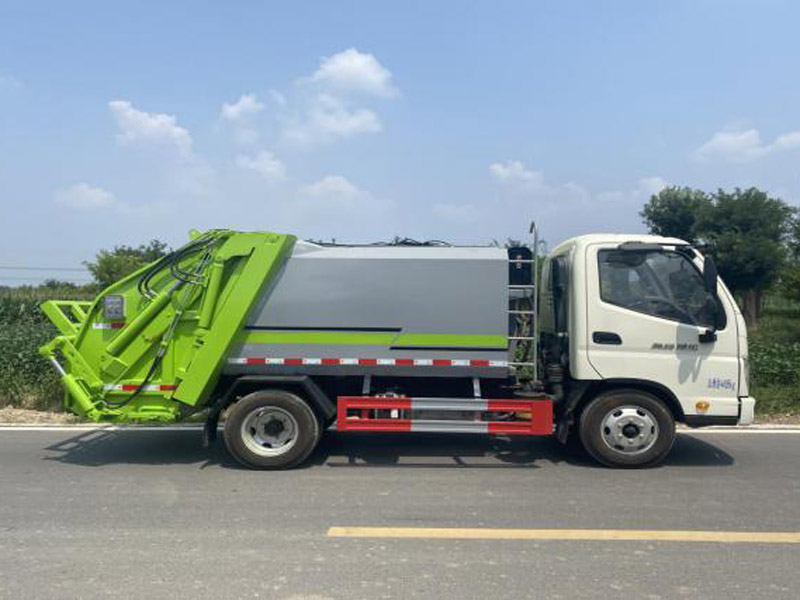 福田4立方蓝牌压缩式垃圾车